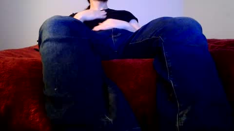 Snapshot of stonedandlovingit chatting on January 30, 2025, 9:14 pm stonedandlovingit online show from January 30, 2025, 9:14 pm