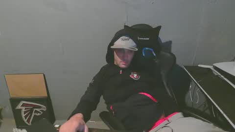 Snapshot of stonedpanda77 chatting on December 11, 2024, 5:32 am stonedpanda77 online show from December 11, 2024, 5:32 am