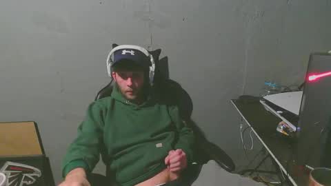 Snapshot of stonedpanda77 chatting on January 10, 2025, 5:37 am stonedpanda77 online show from January 10, 2025, 5:37 am