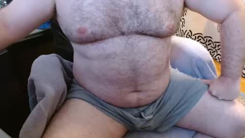 Snapshot of stonerbear42 chatting on September 30, 2025, 1:05 pm Stonerbear42 online show from September 30, 2025, 1:05 pm
