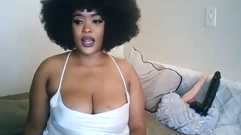 Snapshot of stormie955 chatting on March 4, 2025, 12:01 pm stormie955 online show from March 4, 2025, 12:01 pm