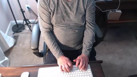 Snapshot of stormy6569 chatting on February 21, 2025, 3:21 pm Stormy6569 online show from February 21, 2025, 3:21 pm