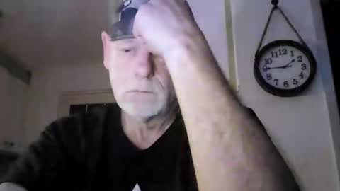 Snapshot of stormynorm14 chatting on December 8, 2024, 6:43 am stormynorm14 online show from December 8, 2024, 6:43 am