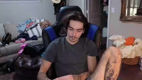 Snapshot of str8whiteboy21 chatting on September 9, 2025, 8:08 pm str8whiteboy21 online show from September 9, 2025, 8:08 pm