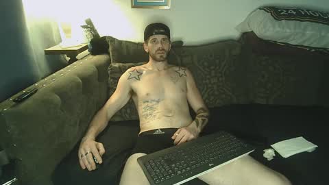 Snapshot of straitpipermann22 chatting on September 11, 2025, 10:32 pm straitpipermann22 online show from September 11, 2025, 10:32 pm