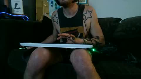 Snapshot of straitpipermann22 chatting on December 16, 2025, 2:33 pm straitpipermann22 online show from December 16, 2025, 2:33 pm