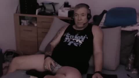 Stranger online show from October 23, 2025, 9:35 pm