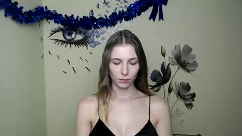 Snapshot of stranger_giirl chatting on January 24, 2025, 7:18 pm Amalia online show from January 24, 2025, 7:18 pm