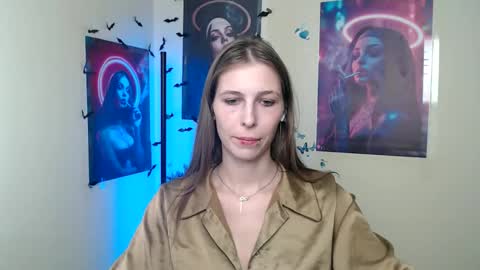 Snapshot of stranger_giirl chatting on September 12, 2025, 11:32 am Amalia online show from September 12, 2025, 11:32 am