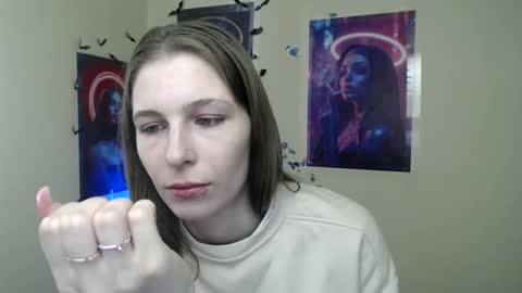 Snapshot of stranger_giirl chatting on November 7, 2025, 7:52 am Amalia online show from November 7, 2025, 7:52 am