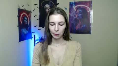 Snapshot of stranger_giirl chatting on November 30, 2025, 7:01 am Amalia online show from November 30, 2025, 7:01 am