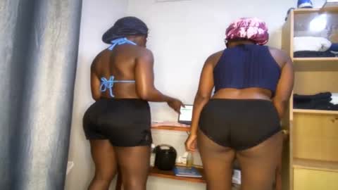 streetlioness online show from September 28, 2025, 7:03 am