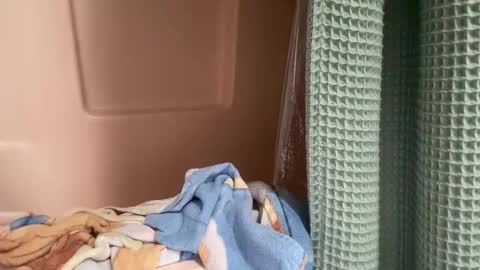 stroking33again online show from November 10, 2025, 2:38 pm