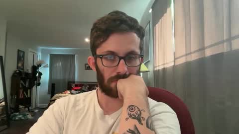 Snapshot of strokingdrummer2 chatting on September 23, 2025, 11:52 pm strokingdrummer2 online show from September 23, 2025, 11:52 pm