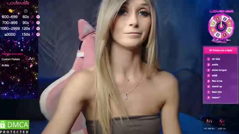 Snapshot of strongalice chatting on November 17, 2025, 10:37 pm The best athletic body on the site online show from November 17, 2025, 10:37 pm