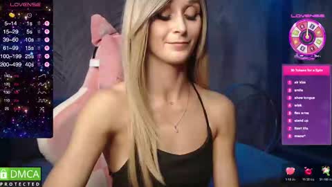 Snapshot of strongalice chatting on November 24, 2025, 10:53 pm The best athletic body on the site online show from November 24, 2025, 10:53 pm