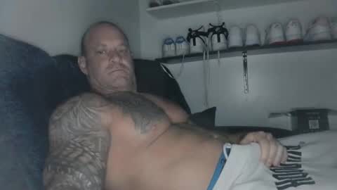 Snapshot of strongandhard073 chatting on December 7, 2024, 10:12 am StrongAndHard online show from December 7, 2024, 10:12 am