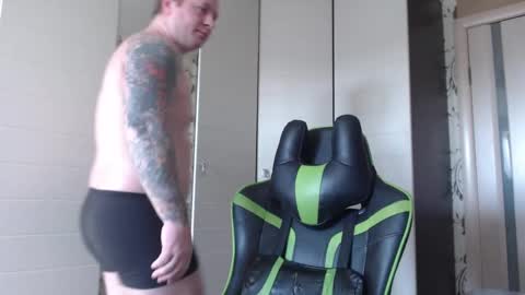 Snapshot of strongass18 chatting on February 25, 2025, 8:47 am Alex online show from February 25, 2025, 8:47 am