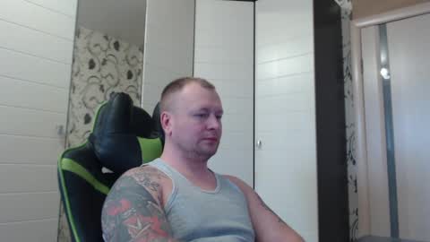 Snapshot of strongass18 chatting on March 6, 2025, 9:03 am Alex online show from March 6, 2025, 9:03 am