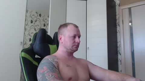 Snapshot of strongass18 chatting on March 8, 2025, 10:43 am Alex online show from March 8, 2025, 10:43 am