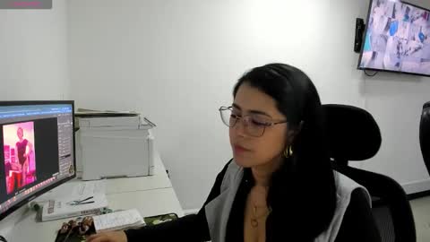 studcb_ online show from November 11, 2025, 3:45 pm