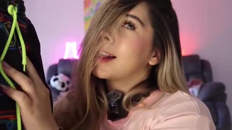 Snapshot of students_porn chatting on February 19, 2025, 8:10 pm students_porn online show from February 19, 2025, 8:10 pm