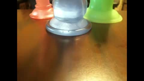 Snapshot of studinto chatting on January 1, 2025, 12:32 am BadBrad online show from January 1, 2025, 12:32 am