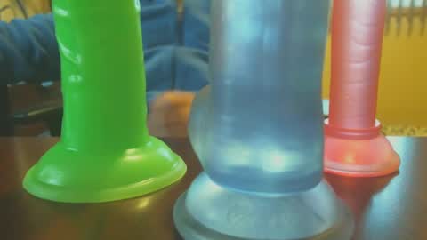 Snapshot of studinto chatting on February 26, 2025, 10:42 pm BadBrad online show from February 26, 2025, 10:42 pm