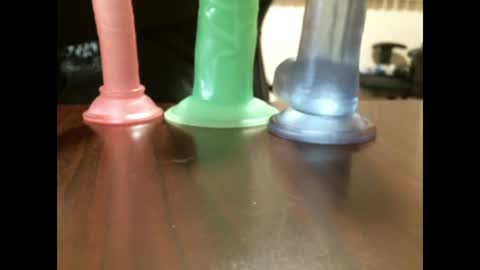 Snapshot of studinto chatting on November 15, 2025, 6:00 am BadBrad online show from November 15, 2025, 6:00 am