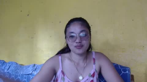 stunningamanda online show from January 19, 2025, 6:20 am