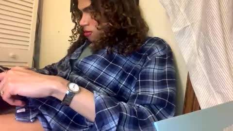 stxllaxcx online show from October 29, 2025, 2:25 am