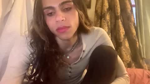 stxllaxcx online show from November 12, 2025, 2:50 pm