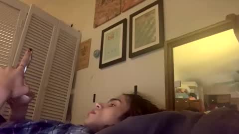 stxllaxcx online show from December 4, 2025, 2:59 pm