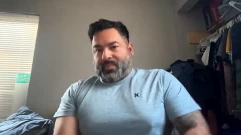 Snapshot of suavecito67 chatting on March 8, 2025, 4:06 pm suavecito67 online show from March 8, 2025, 4:06 pm