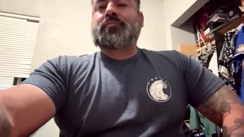 Snapshot of suavecito67 chatting on November 4, 2025, 7:51 am suavecito67 online show from November 4, 2025, 7:51 am