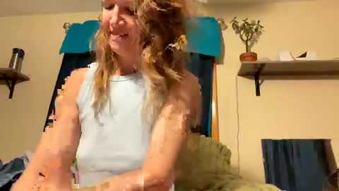 Snapshot of sub4you69brat chatting on February 26, 2025, 2:26 am sub4you69brat online show from February 26, 2025, 2:26 am