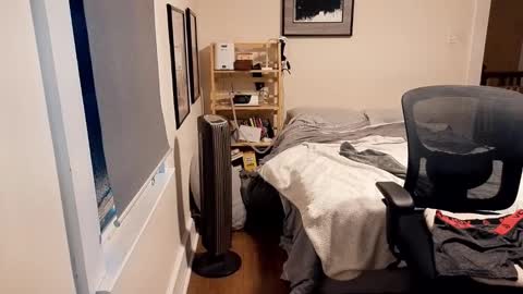 Snapshot of subbrian chatting on October 27, 2025, 4:33 pm subbrian online show from October 27, 2025, 4:33 pm