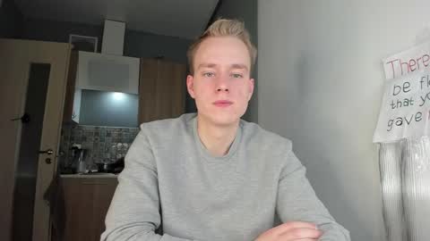 Snapshot of successful_kevin chatting on October 31, 2025, 5:36 pm Kevin online show from October 31, 2025, 5:36 pm