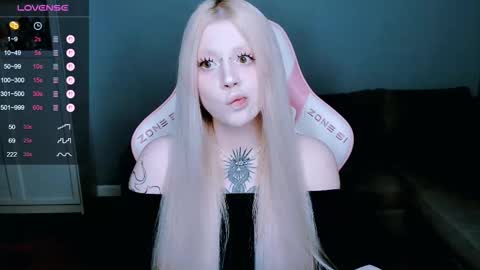 Snapshot of succubus_leslie chatting on September 11, 2025, 10:32 pm succubus_leslie online show from September 11, 2025, 10:32 pm