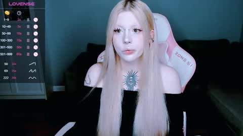 Snapshot of succubus_leslie chatting on September 28, 2025, 11:43 pm succubus_leslie online show from September 28, 2025, 11:43 pm