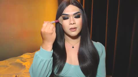 Snapshot of suckablecockoffreya chatting on December 26, 2024, 11:43 am JADE ELYSE online show from December 26, 2024, 11:43 am