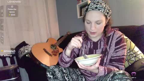 Snapshot of sufferbunny chatting on February 23, 2025, 5:01 am Nikki Sabel online show from February 23, 2025, 5:01 am