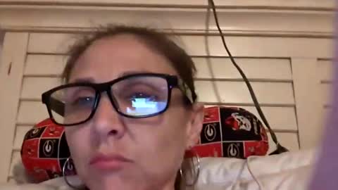 Snapshot of suga2023 chatting on October 4, 2025, 5:38 am suga2023 online show from October 4, 2025, 5:38 am