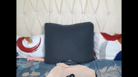 sugar191990 online show from February 24, 2025, 3:53 pm