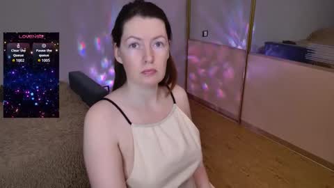 Snapshot of sugar_desire chatting on September 30, 2025, 9:42 pm Instagram faroffland online show from September 30, 2025, 9:42 pm
