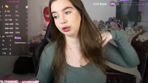 Snapshot of sugar_muse chatting on September 11, 2025, 8:31 pm Mia online show from September 11, 2025, 8:31 pm