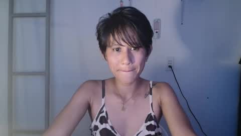 sugarantidote13 online show from December 19, 2025, 9:55 pm