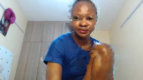 sugar online show from November 3, 2025, 8:32 pm