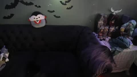 Sugary online show from February 14, 2025, 8:21 am