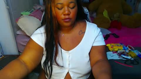 Cami   Back in 2 hours online show from February 24, 2025, 9:21 am